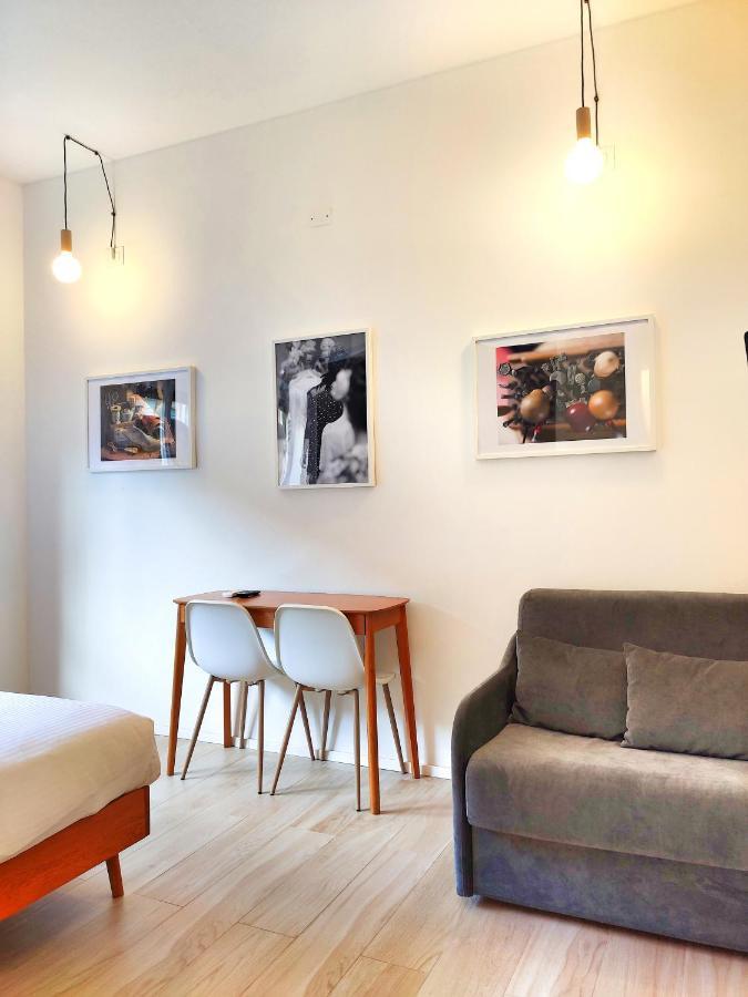 E-Milan Rooms Zona Tortona Exteriör bild